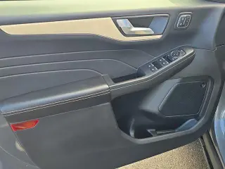 Ford Escape Hybrid 2022 AWD Titanium 4p SUV