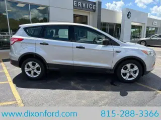 Ford Escape 2014 S 4p SUV