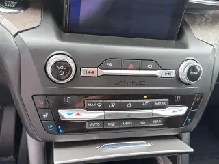 Ford Explorer 2020 AWD Platinum SUV 4p.