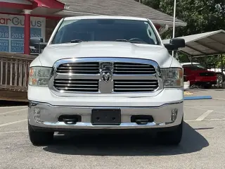 Ram 1500 2013 4x4 SLT 4p Cabina de Tripulación 5.5 ft. Caja Corta Pick-up