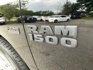 Ram 1500 2014 4x2 Express 4p Camioneta Cabina Cuadrada 5,5 pies ST