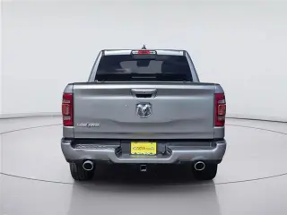 Ram 1500 2020 4x2 Big Horn 4p Camión Cabina Doble 5.6 ft. ST Camioneta