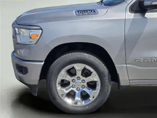 Ram 1500 2020 4x2 Big Horn 4p Camión Cabina Doble 5.6 ft. ST Camioneta