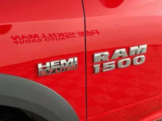 Ram 1500 2013 4x4 Express 4dr Quad Cab 6.3 ft. SB Camioneta