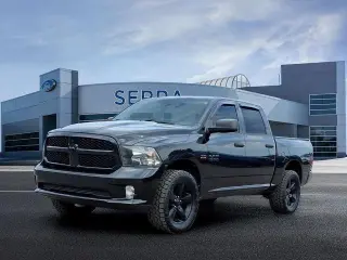 Ram 1500 2016 4x4 Tradesman 4p Camión de Cabina Completa 5.5 ft. SB