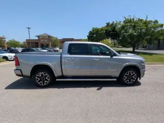 Ram 1500 2025 4x4 Laramie 4dr Crew Cab 5.6 ft. SB Pickup