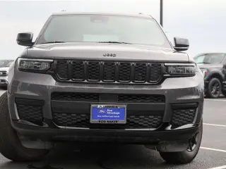 Jeep Grand Cherokee L 2024 4x4 Laredo 4p SUV