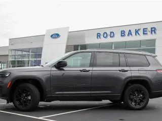 Jeep Grand Cherokee L 2024 4x4 Laredo 4p SUV
