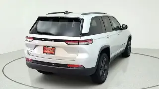 Jeep Grand Cherokee 2023 4x4 Altitude X 4p SUV
