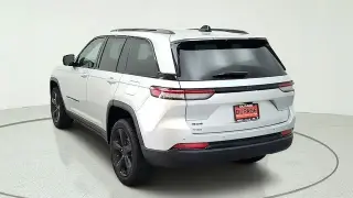 Jeep Grand Cherokee 2023 4x4 Altitude X 4p SUV