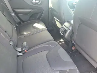 Jeep Cherokee 2016 Latitude 4dr SUV