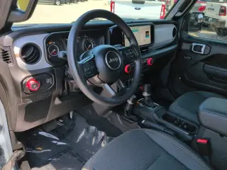 Jeep Wrangler 2025 4x4 Willys SUV 2p