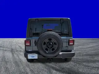 Jeep Wrangler 2025 4x4 Willys SUV 2p