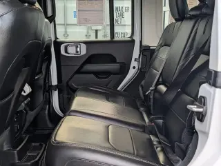 Jeep Wrangler Unlimited 2022 4x4 High Altitude 4xe 4dr SUV