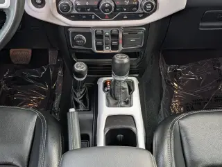 Jeep Wrangler Unlimited 2022 4x4 High Altitude 4xe 4dr SUV