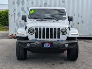 Jeep Wrangler Unlimited 2022 4x4 High Altitude 4xe 4dr SUV