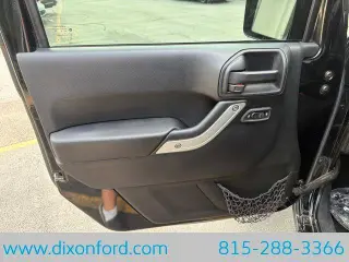 Jeep Wrangler 2017 4x4 Rubicon 2p SUV