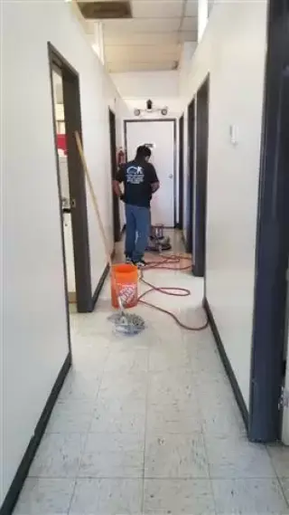 lavamos alfombra pisos y sofas