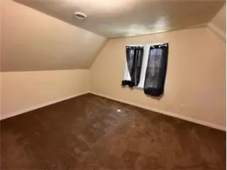 Propiedad de alquiler con 5 dormitorios y 2 baños en Milwaukee