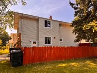 Propiedad en alquiler con 3 dormitorios y 1 baño en South Milwaukee