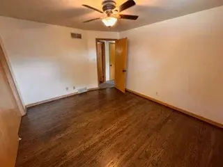 Propiedad en alquiler con 3 dormitorios y 1 baño en South Milwaukee