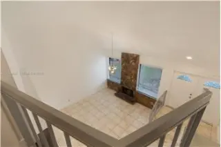 Propiedad en alquiler con 3 dormitorios y 2.5 baños en Miami