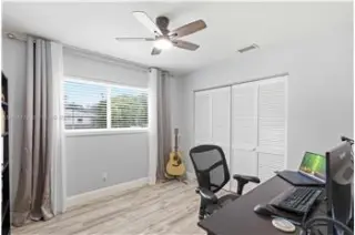 Propiedad en alquiler con 4 habitaciones y 3 baños en Palmetto Bay
