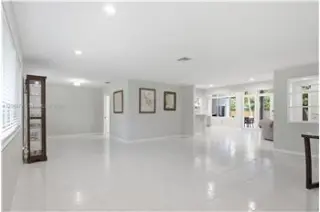 Propiedad en alquiler con 4 habitaciones y 3 baños en Palmetto Bay