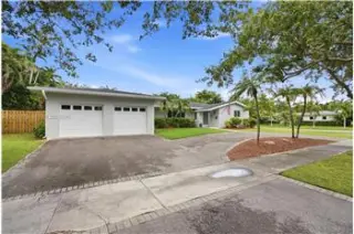 Propiedad en alquiler con 4 habitaciones y 3 baños en Palmetto Bay