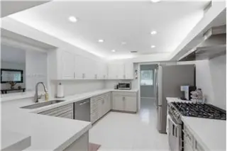 Propiedad en alquiler con 4 habitaciones y 3 baños en Palmetto Bay