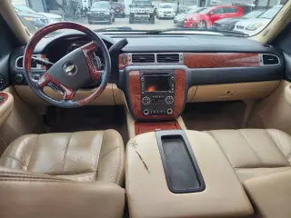 Chevrolet Suburban 2008