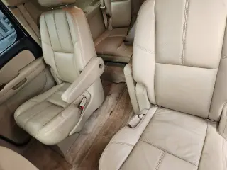 Chevrolet Suburban 2008