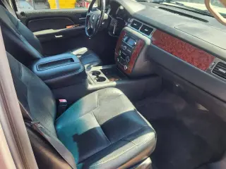 Chevrolet Suburban 2007
