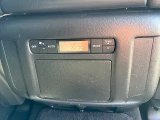 Nissan Armada 2017