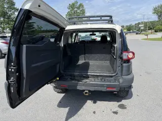 Toyota FJ Cruiser 2013