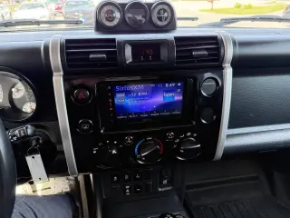 Toyota FJ Cruiser 2013