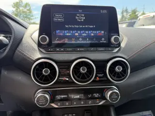 Nissan Sentra 2023