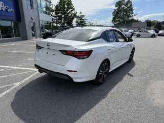 Nissan Sentra 2023