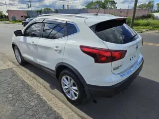 Nissan Rogue Sport 2017
