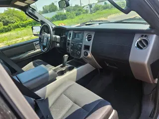 2017 Ford Expedition EL