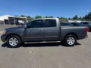 Nissan Titan 2004