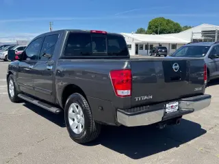 Nissan Titan 2004