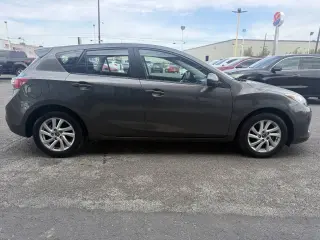 Mazda Mazda3 2013