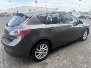 Mazda Mazda3 2013