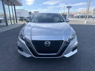 Nissan Altima 2021