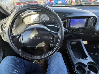 Ford F-150 2002