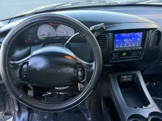 Ford F-150 2002