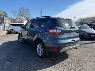 Escape Ford 2018 SE