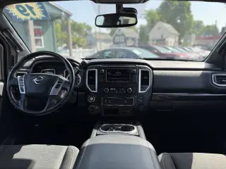 Nissan Titan 2019