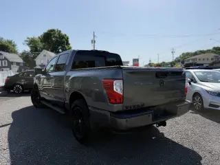 Nissan Titan 2019